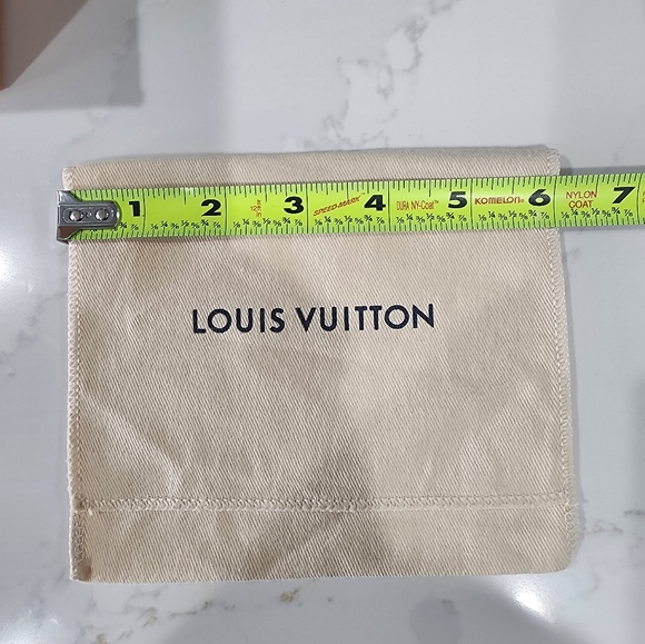 Louis Vuitton box and dust bag - Picture 4 of 6